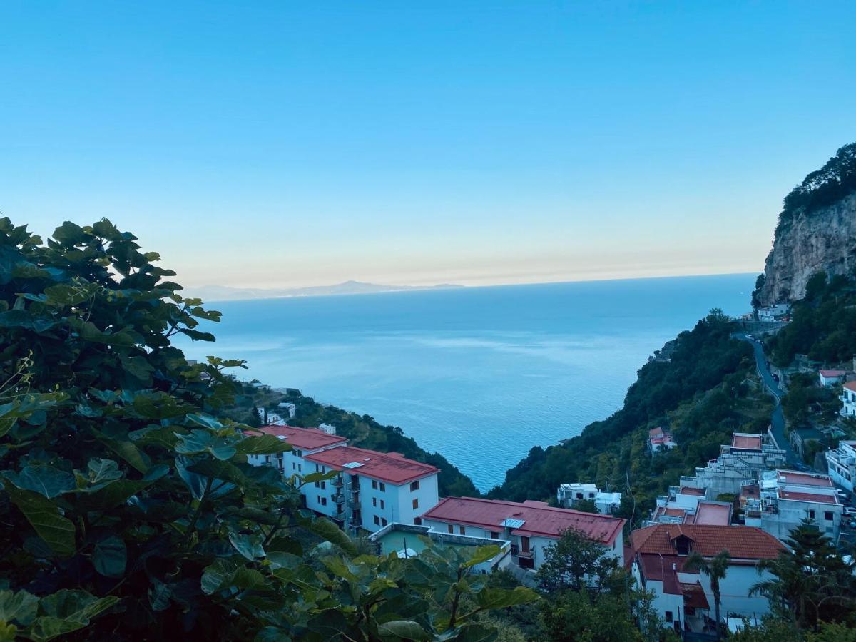 Lucy'S House - Comfortable Apartment In Amalfi Buitenkant foto